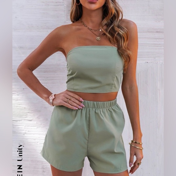 Never worn! SHEIN Unity Shirred Back Tube Top & Shorts & Single Button Blazer - Picture 3 of 6